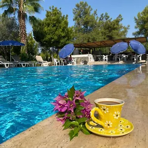  Otel Farmsıde